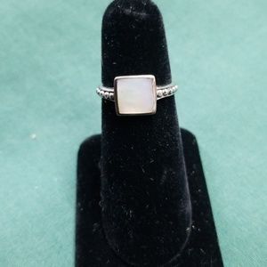 Sterling mother of pearl ring